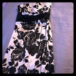 WH/BM gold & black strapless dress